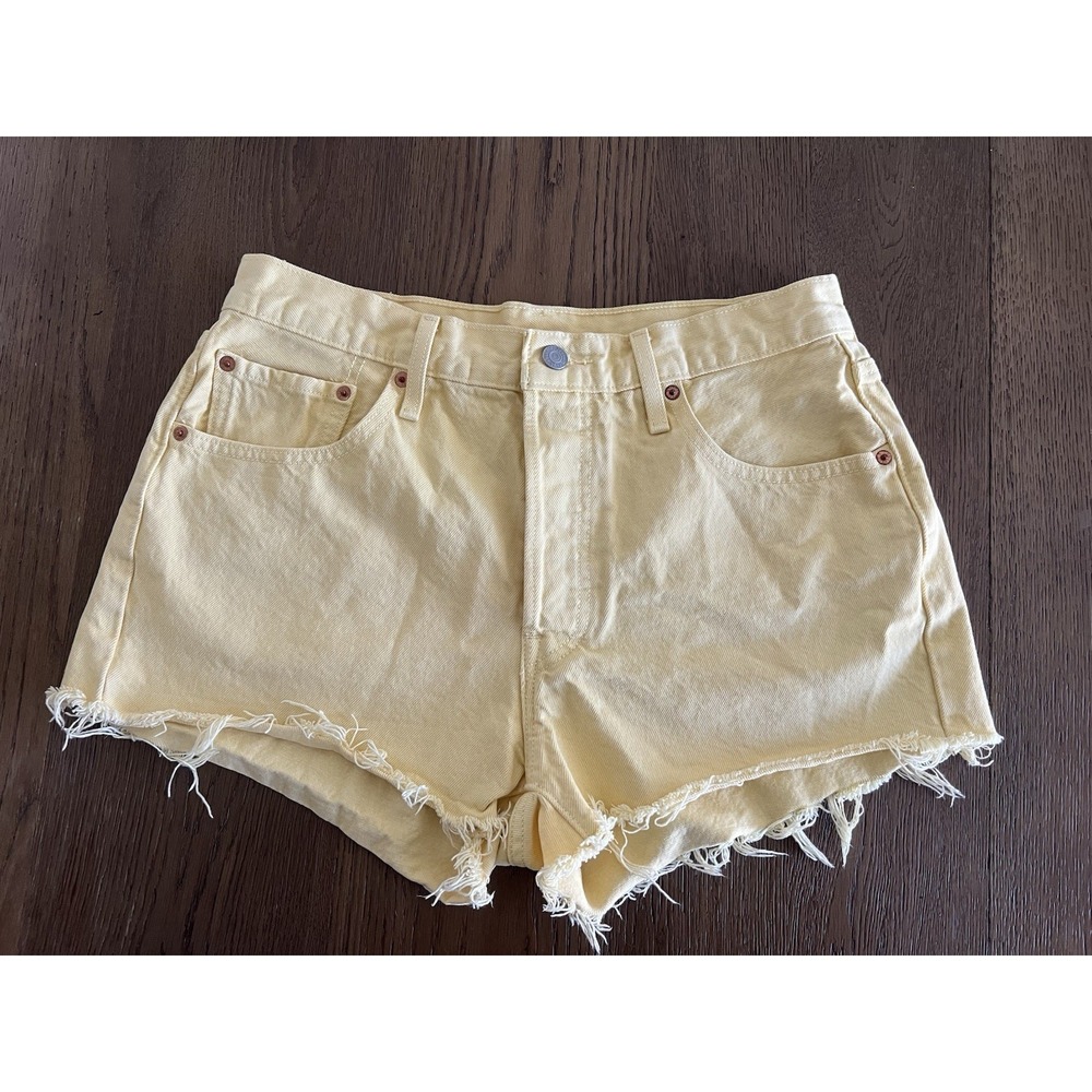 Levi's 501 Women's High-Rise Butter Yellow Denim Shirts Size 31